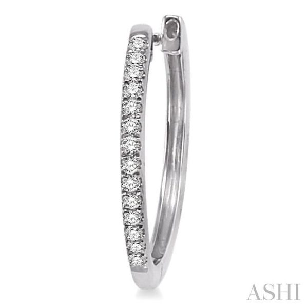 1 4 Ctw Round Cut Diamond Hoop Earrings in 10K White Gold Online