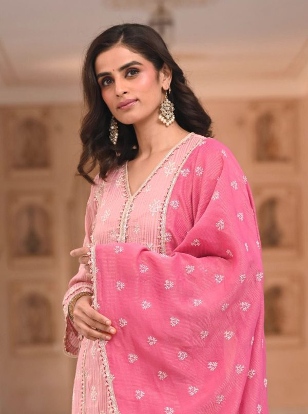 Mulmul Banarsi Gerua Pink Kurta with Mulmul Banarsi Gerua Pink Pant Sale