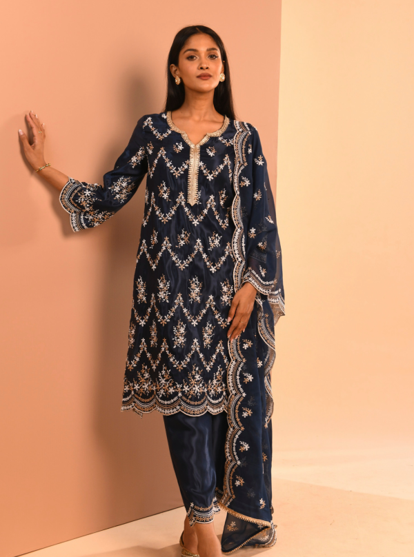 Mulmul Cupro Valaya Navy Kurta With Mulmul Cupro Valaya Navy Pant Online