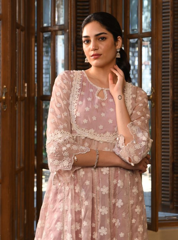 Mulmul Organza Souri Dusty Pink Anarkali Kurta With Mulmul Cotton Souri Dusty Pink Pant For Cheap