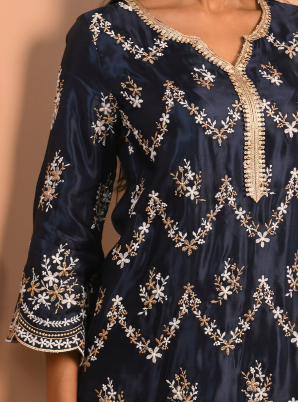 Mulmul Cupro Valaya Navy Kurta With Mulmul Cupro Valaya Navy Pant Online