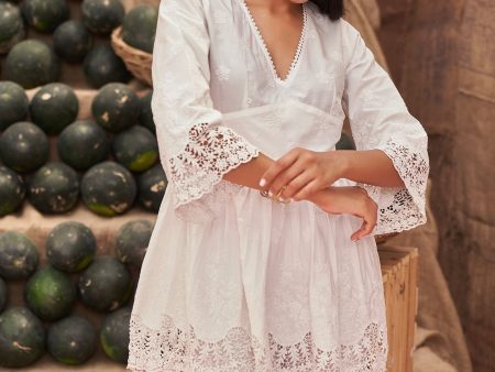 Mulmul Cotton Cilou White Top With Mulmul Cotton Cilou White Pant For Sale