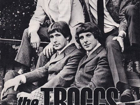 The Troggs 1967 05 Japanese music press cutting clipping - photo pinup - band shot outdoors For Cheap